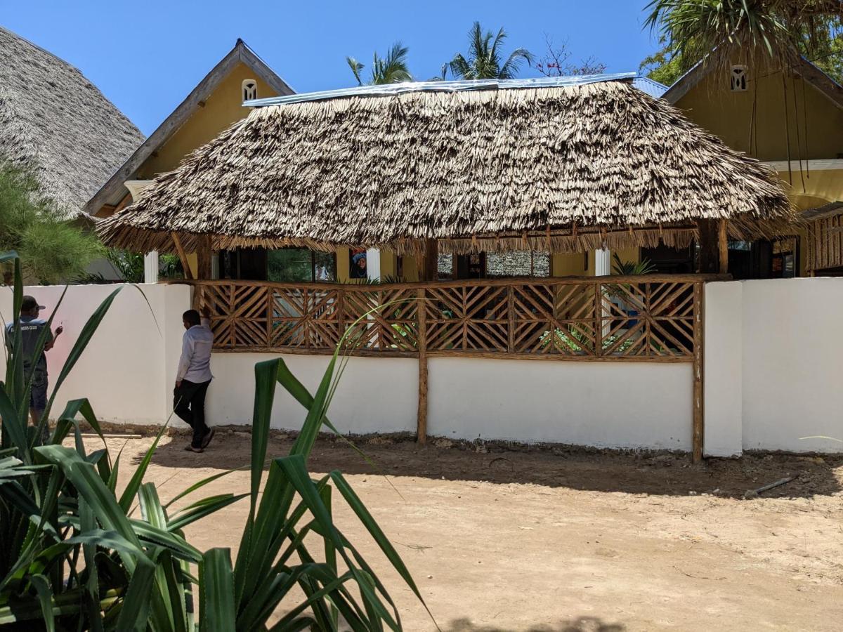 Hotel Mkadi Beach House Nungwi Exterior foto