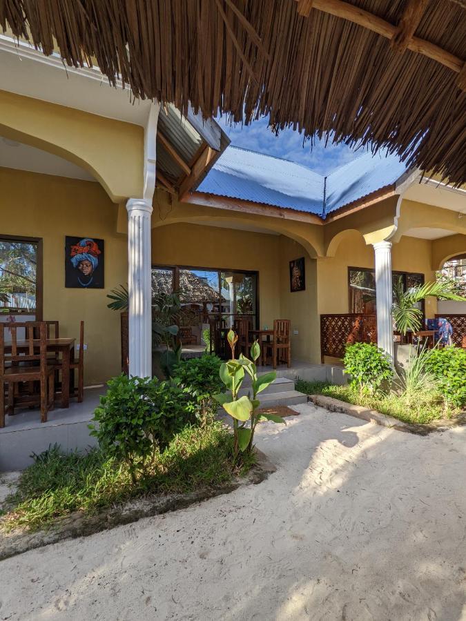 Hotel Mkadi Beach House Nungwi Exterior foto